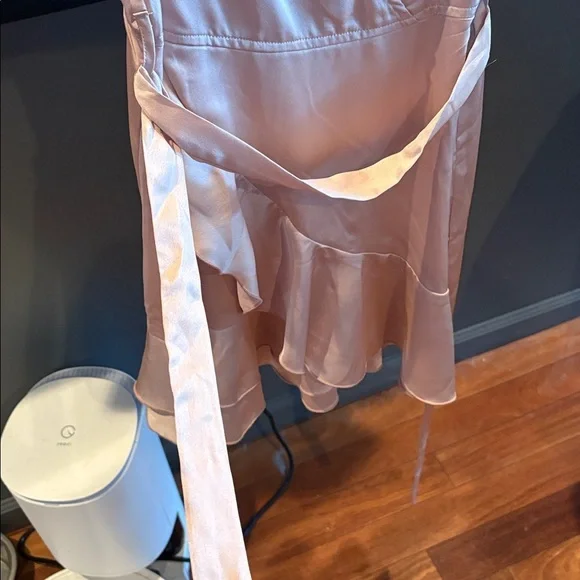 Boohoo Champagne Satin Frill Skirt Wrap Skater Dress Size 6 - Picture 4 of 7